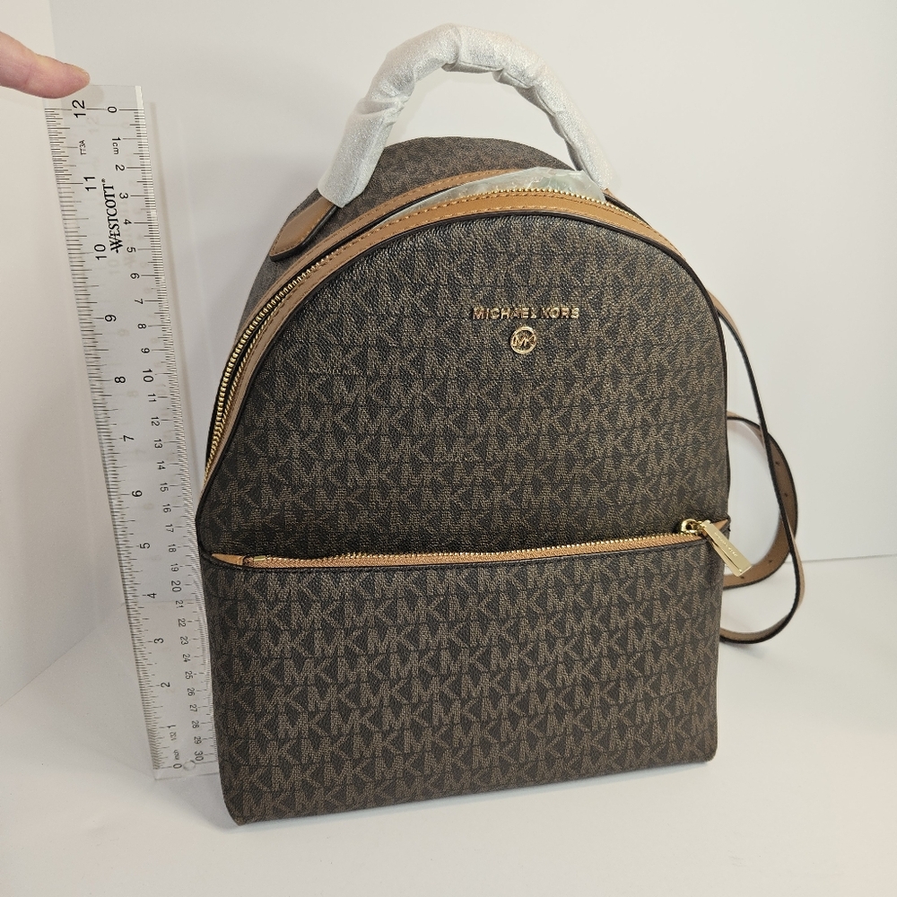 Michael Kors Backpack NWT - Picture 6 of 7